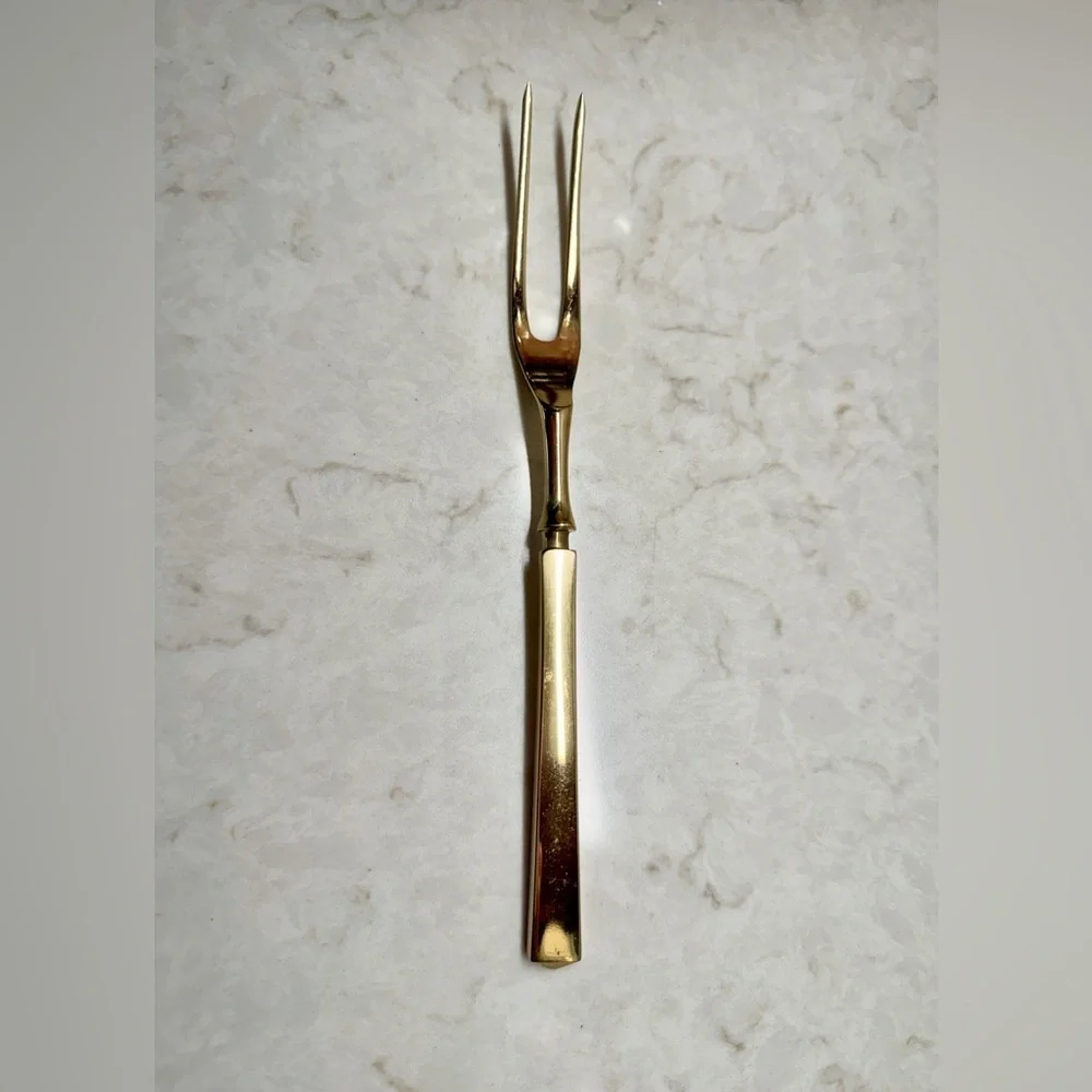 DIRILYTE, EMPRESS PATTERN, 8 3/4”SERVING FORK. MADE FROM A SOLID BRONZE ALLOY